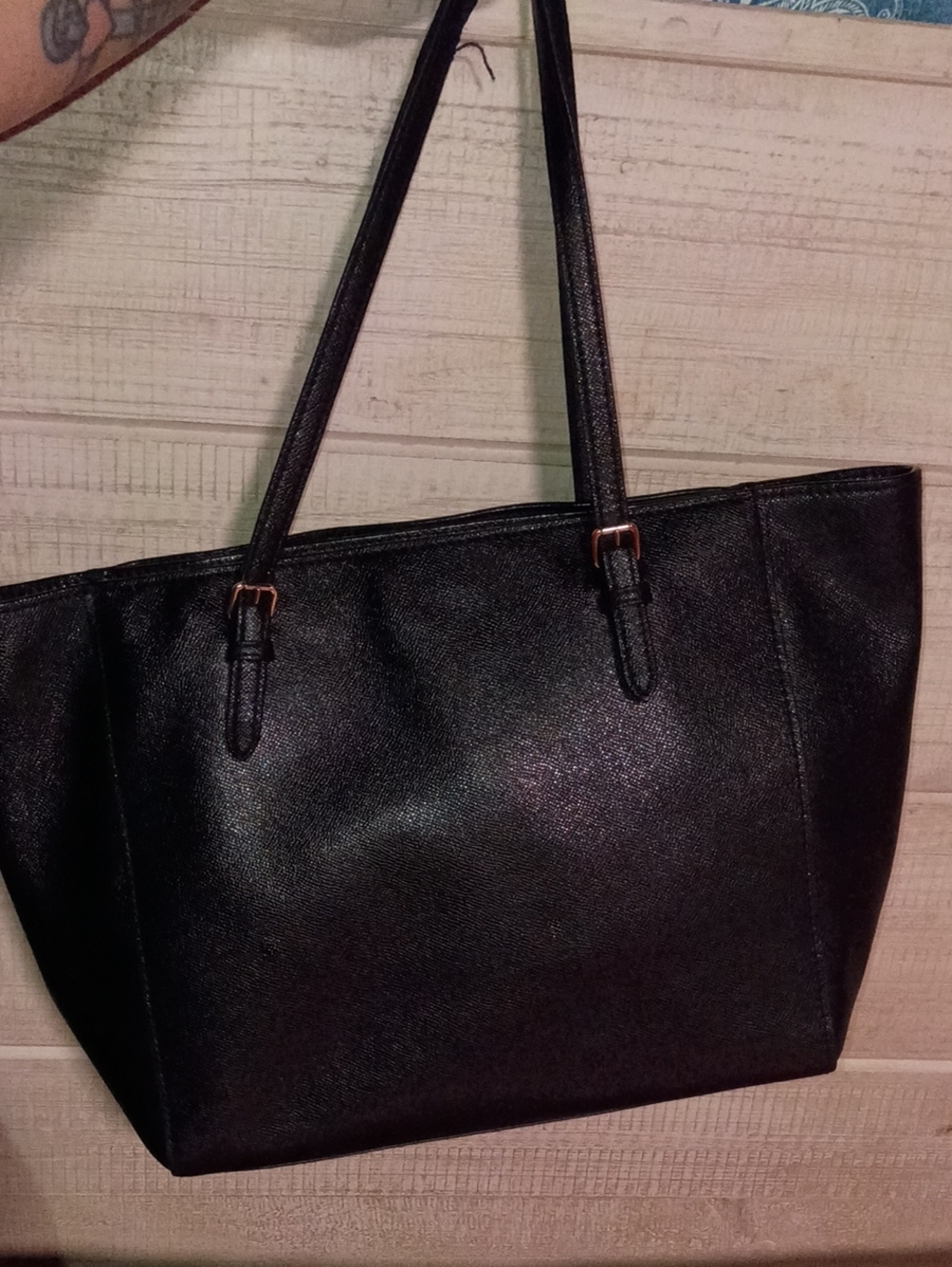 Coach Black Leather Tote Handbag with Gold Hardware - Picture 4 of 16